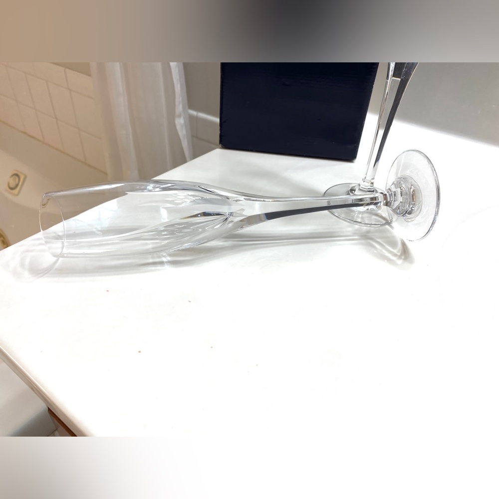 Mikasa Elite Champagne Flutes - Flame D’Amore